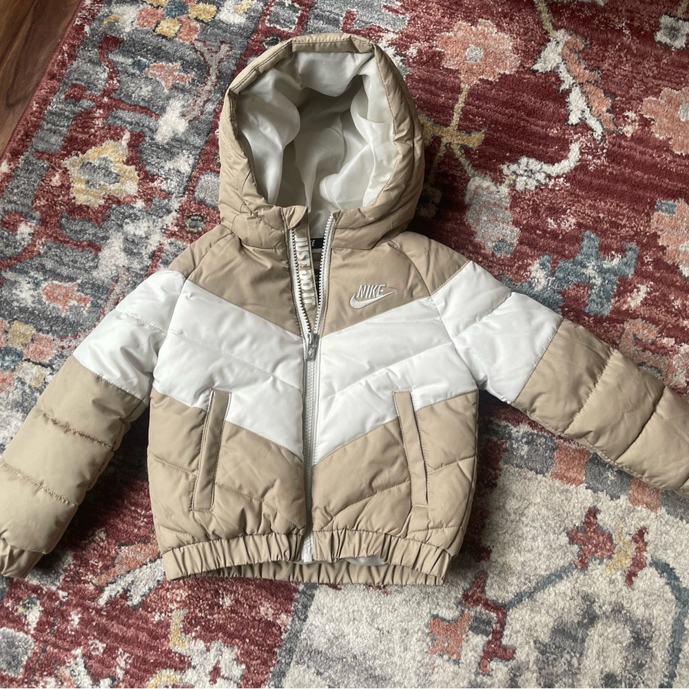 Nike Kids Beige and White Puffer Jacket